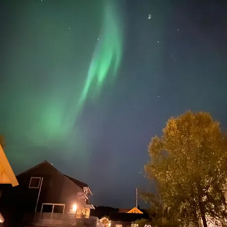 Modern 2-bedroom - Sleeps 6 - Near Nature & Northern Lights Apartamento Tromsø